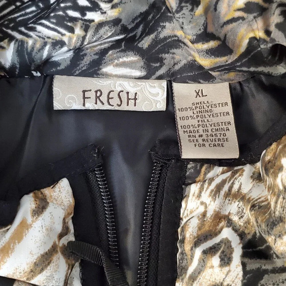 Fresh Puffer Vest XL Multicolor Abstract Feather Print Sleeveless Zip-Up - Picture 5 of 8